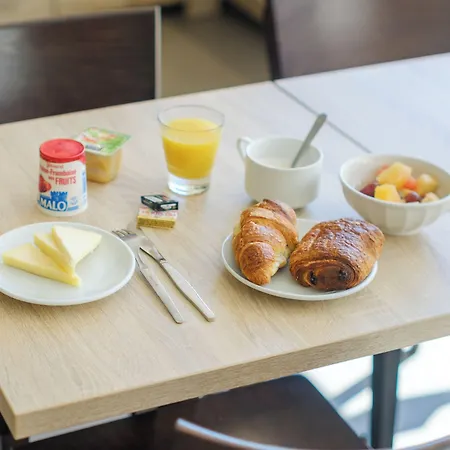 Antibes ז'ואן-לה-פינס