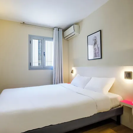 Antibes Szálloda 3*